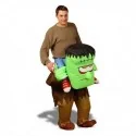 Costume gonflable sur les épaules de Frankenstein