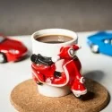 Tasse scooter Vespa rouge en 3D