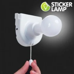 Lampe adhésive à piles